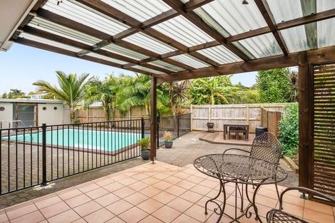 Photo of property in 16 Sierra Avenue, Te Kamo, Whangarei, 0112