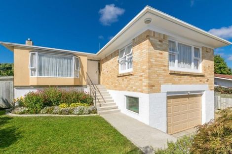 Photo of property in 27 Aberdeen Drive, Dinsdale, Hamilton, 3204