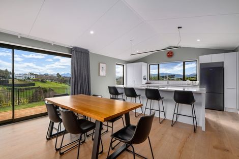 Photo of property in 19 Golf View Close, Fairhall, 7272