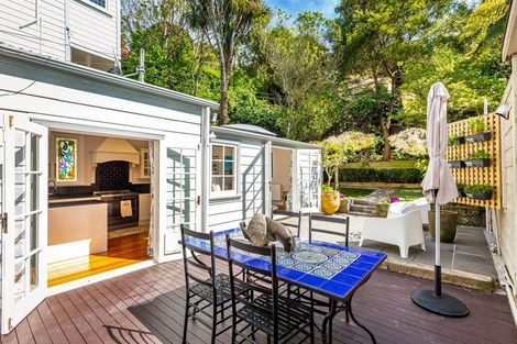 Photo of property in 194 Sydney Street West, Thorndon, Wellington, 6011