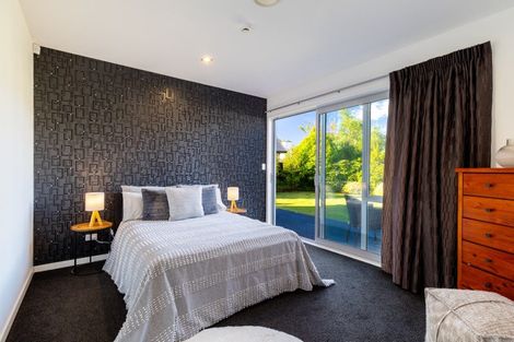 Photo of property in 26 Waitikiri Square, Parklands, Christchurch, 8083