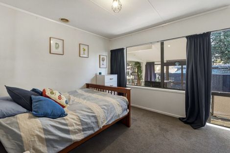 Photo of property in 11 Browning Crescent, Owhata, Rotorua, 3010