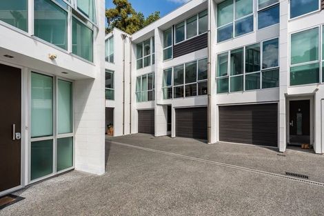 Photo of property in 1u4 Riro Street, Hamilton East, Hamilton, 3216