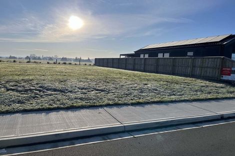 Photo of property in 20 Ellmers Street, Woodend, 7691