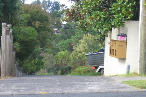 Photo of property in 2/45 Coronation Road, Hillcrest, Auckland, 0627