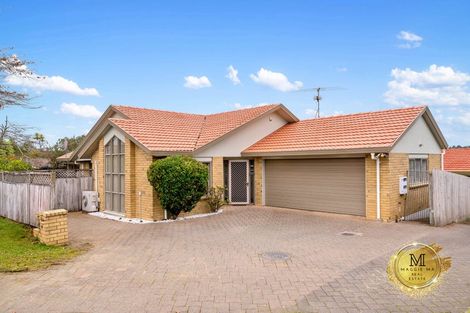 Photo of property in 1/238 Botany Road, Golflands, Auckland, 2013