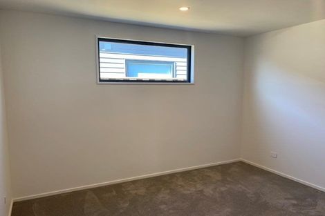 Photo of property in 5 Matakanui Lane, Wanaka, 9305