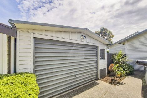Photo of property in 24 Riverview Street, Beckenham, Christchurch, 8023