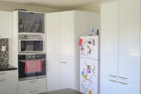 Photo of property in 24 Tait Street, Te Kamo, Whangarei, 0112