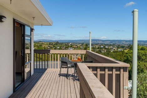 Photo of property in 15 Philomel Crest, Welcome Bay, Tauranga, 3112