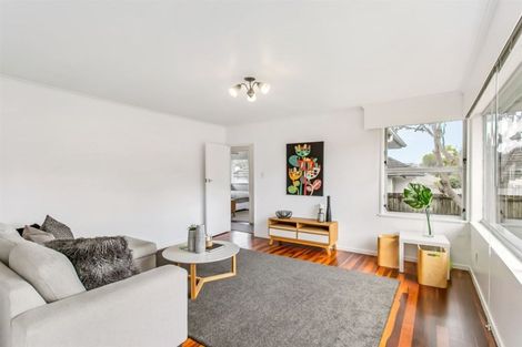 Photo of property in 29 Woodside Road, Massey, Auckland, 0614