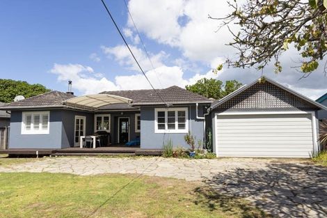 Photo of property in 11 Cliff Street, Onerahi, Whangarei, 0110