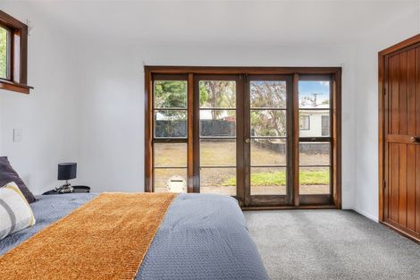 Photo of property in 37 Somerset Crescent, Spreydon, Christchurch, 8024