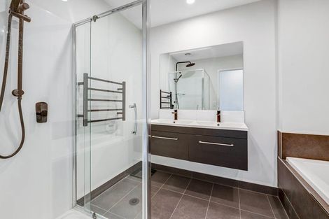 Photo of property in 4 Orca Drive, Stanmore Bay, Whangaparaoa, 0932