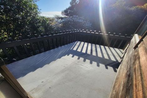 Photo of property in 7 Francis Bell Grove, Lowry Bay, Lower Hutt, 5013