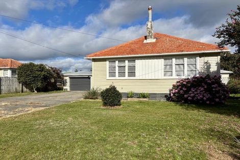 Photo of property in 9 Goldsmith Crescent, Levin, 5510