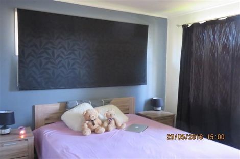 Photo of property in 61 Luanda Drive, Ranui, Auckland, 0612