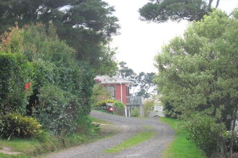 Photo of property in 237 Don Buck Road, Massey, Auckland, 0614