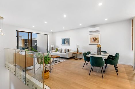 Photo of property in 43 Puihi Crescent, Massey, 0614