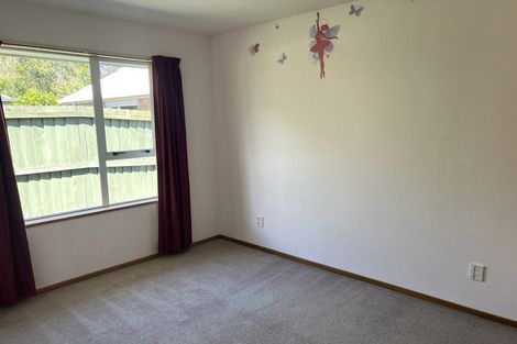 Photo of property in 3 Claverley Gardens, Avonhead, Christchurch, 8042