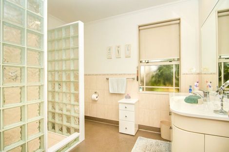 Photo of property in 35 Pakington Street, Westport, 7825