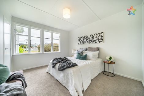Photo of property in 43 Benge Crescent, Naenae, Lower Hutt, 5011