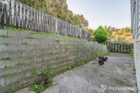Photo of property in 55 Kairanga Crescent, Wainuiomata, Lower Hutt, 5014