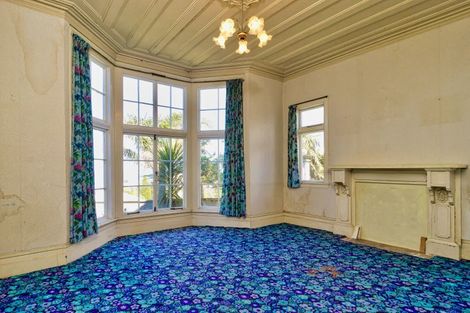 Photo of property in 26 Thompson Road, Bluff Hill, Napier, 4110