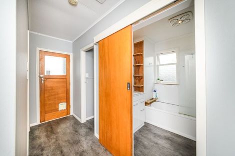 Photo of property in 22 Somerset Crescent, Highbury, Palmerston North, 4412