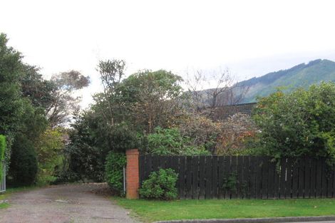 Photo of property in 27 Kapanui Road, Waikanae, 5036