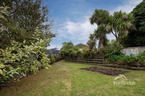 Photo of property in 35 Estuary Road, New Brighton, Christchurch, 8061