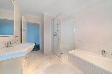 Photo of property in 93 Rosier Road, Glen Eden, Auckland, 0602