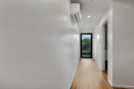 Photo of property in 9/28 Westgate Drive, Westgate, Auckland, 0614