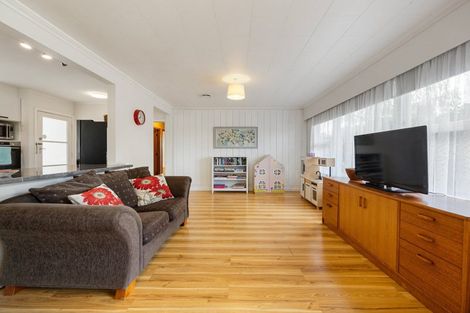 Photo of property in 58 Northolt Road, Fairview Downs, Hamilton, 3214