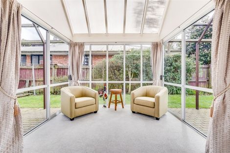 Photo of property in 143 Memorial Avenue, Burnside, Christchurch, 8053