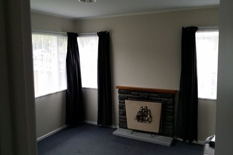 Photo of property in 83 Barrys Road, Glendene, Auckland, 0602