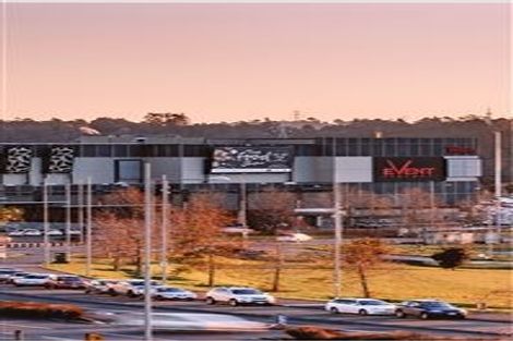 Photo of property in 521/3 Kaipiho Lane, Albany, Auckland, 0632