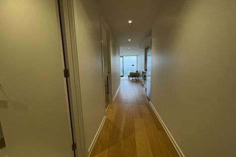 Photo of property in 28 Viridian Avenue, Rosehill, 2113