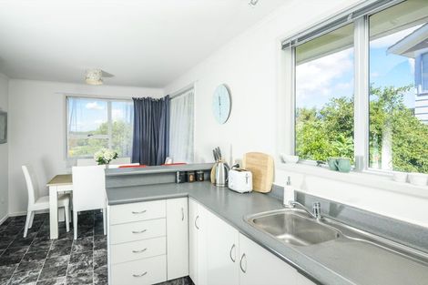 Photo of property in 47 Helena Street, Massey, Auckland, 0614