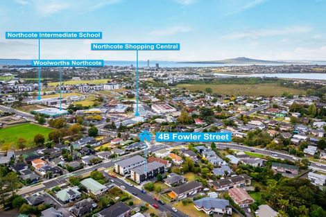Photo of property in 4b Fowler Street, Northcote, Auckland, 0627