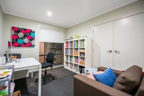 Photo of property in 42c Kaipara View Road, Helensville, 0875