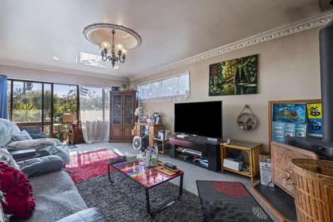 Photo of property in 21 Flower Street, Bulls, 4818