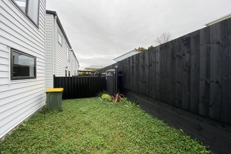 Photo of property in 5/20 Metcalfe Road, Ranui, Auckland, 0612