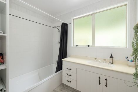 Photo of property in 12 Zapote Place, Ohauiti, Tauranga, 3112