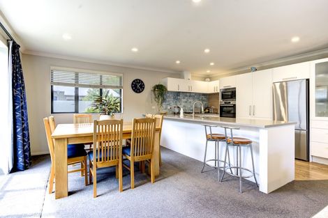 Photo of property in 35 Haswell Place, Huntington, Hamilton, 3210