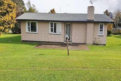 Photo of property in 15 Suther Street, Waverley, 4510