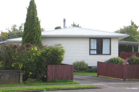Photo of property in 74 Montgomery Crescent, Lansdowne, Masterton, 5810