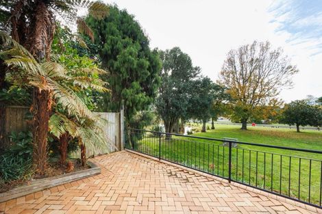 Photo of property in 109 Jickell Street, Hokowhitu, Palmerston North, 4410