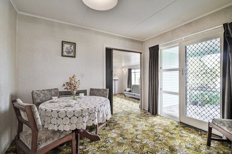 Photo of property in 10 Cornwall Road, Taradale, Napier, 4112