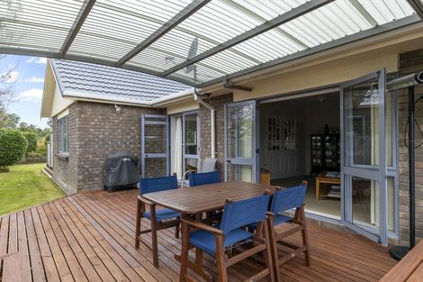 Photo of property in 64 Branch Road, Highlands Park, New Plymouth, 4312